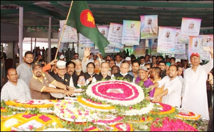 প্রত্যাগত প্রবাসী আওয়ামী ফোরামের উদ্দ্যোগে স্বাধীনতা ও জাতীয় দিবস পালন