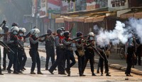 Security forces fire on protesters in My...