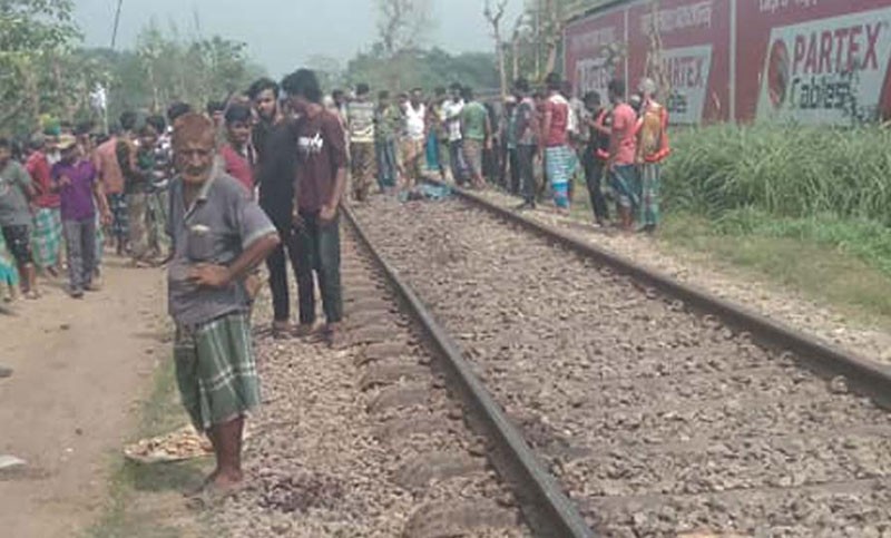 যশোরে ট্রেনে কাটা পড়ে প্রাণ গেল ভূমি অফিস সহায়কের