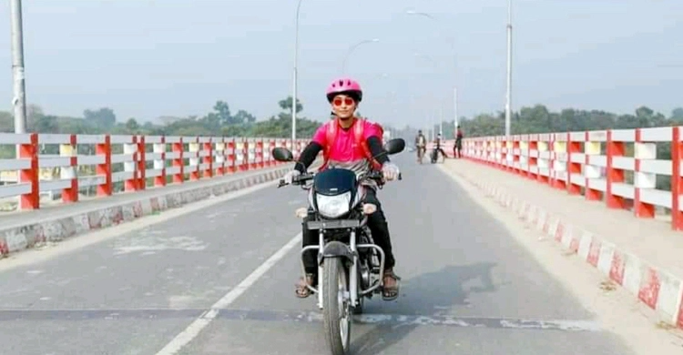 কুষ্টিয়ার সেই ফুড ডেলিভারি গার্ল অভিমানে আত্মহত্যা করলেন