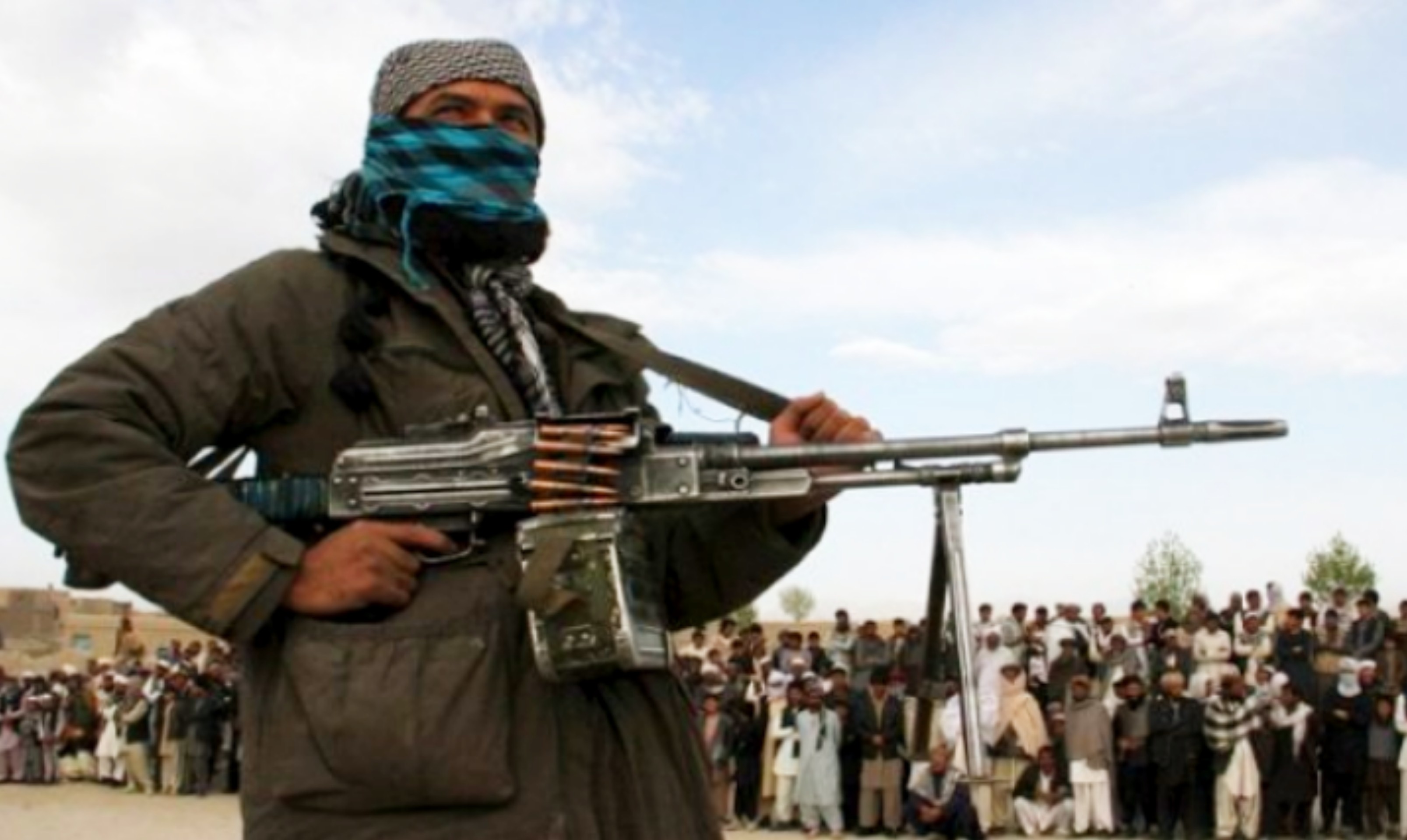 আফগানিস্তানের কান্দাহার শহর দখলে আক্রমণ তালেবানদের