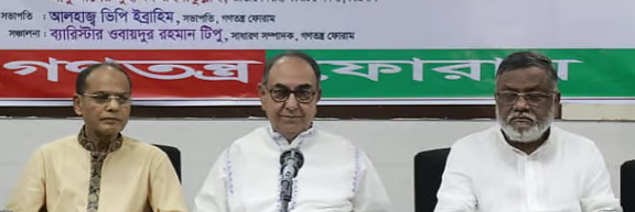প্রধান উপদেষ্টাকে সাবধানে থাকতে বললেন মির্জা আব্বাস