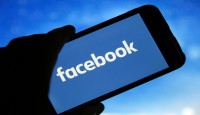 Facebook to let content creators monetiz...