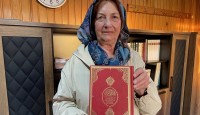 মহানবীর জীবনী পড়ে ইসলাম ধর্ম গ্রহন করেছেন ৮০ বছরের নারী